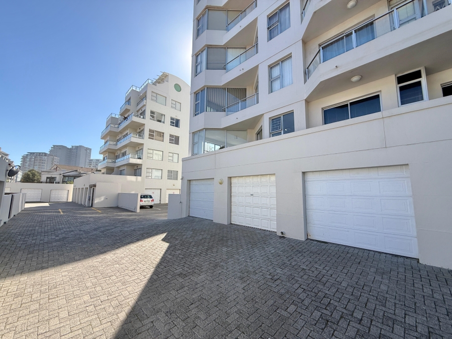 2 Bedroom Property for Sale in Beachfront Western Cape